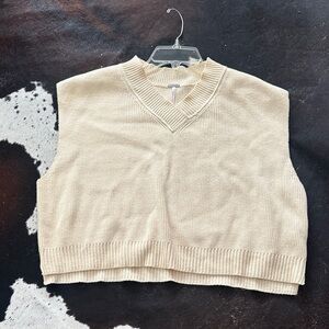 Free People Cream V-Neck Sleeveless Sweater